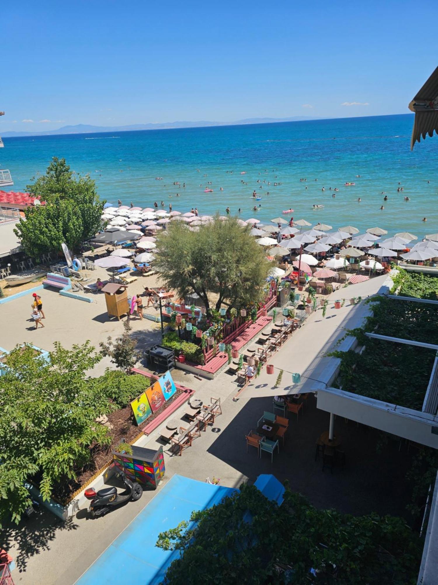 Studio Just On The Beach Паралия-Катерини Экстерьер фото