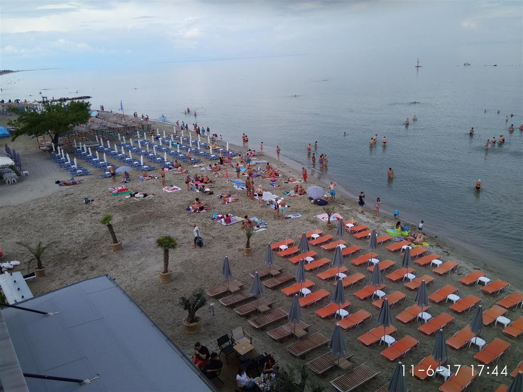 Studio Just On The Beach Паралия-Катерини Экстерьер фото