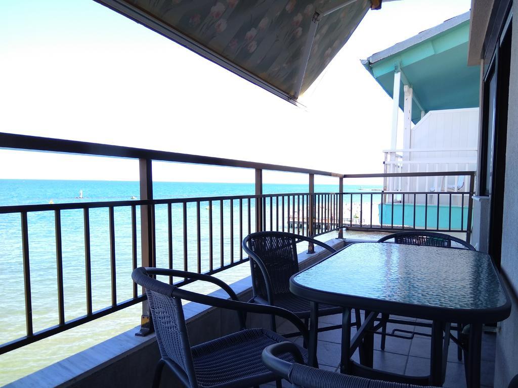 Studio Just On The Beach Паралия-Катерини Экстерьер фото